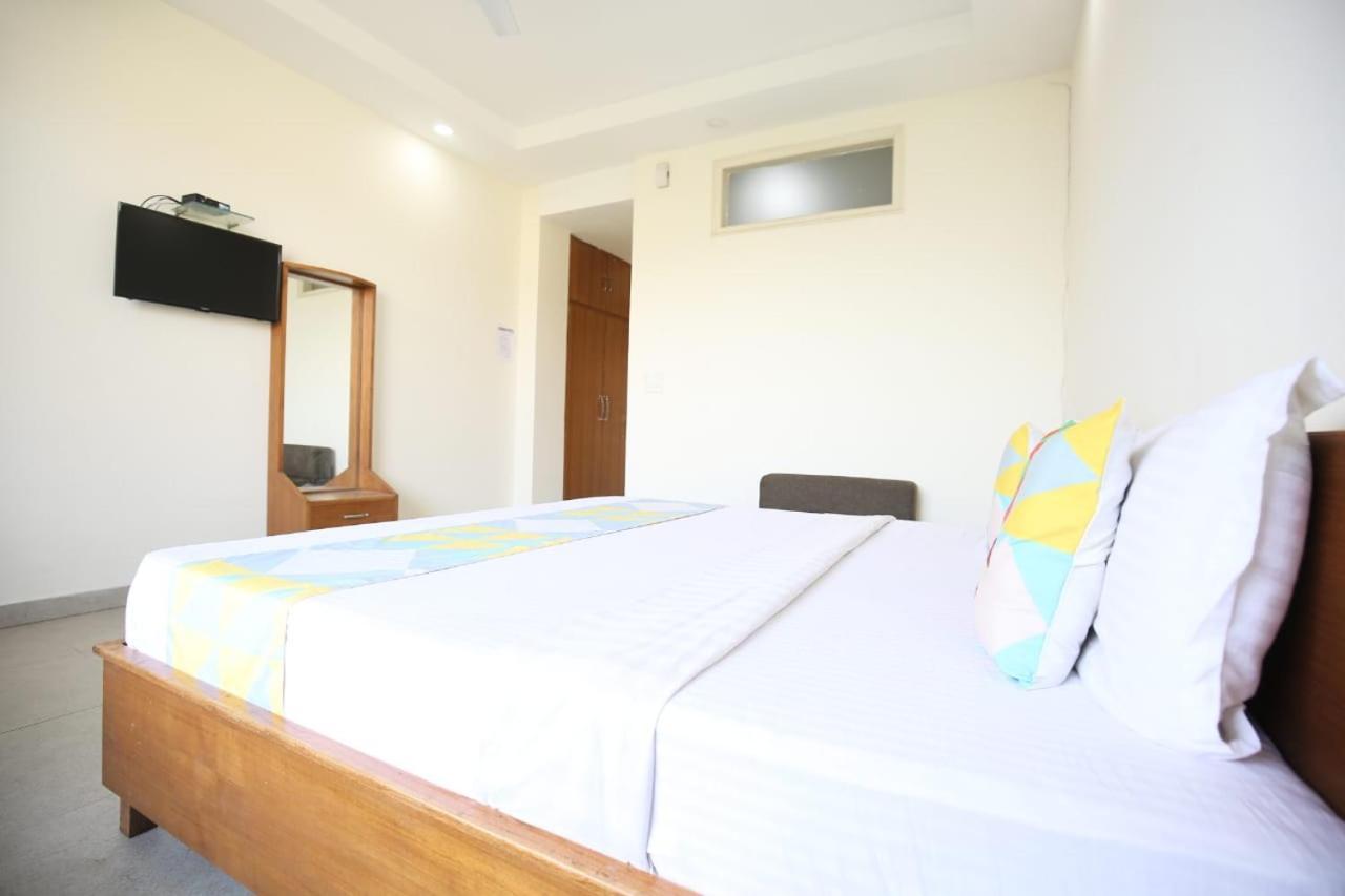 Sky Home Train View Kasauli Ngoại thất bức ảnh